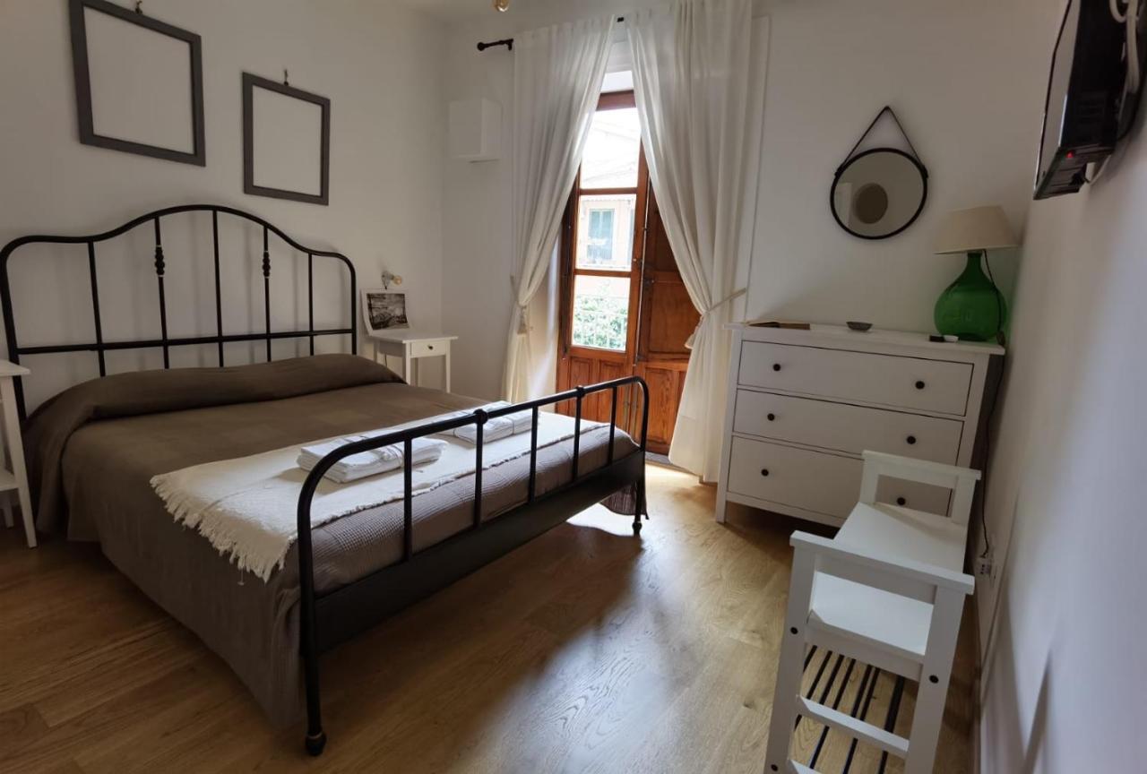 Il Terrazzino Sul Kemonia Apartment Palermo Luaran gambar
