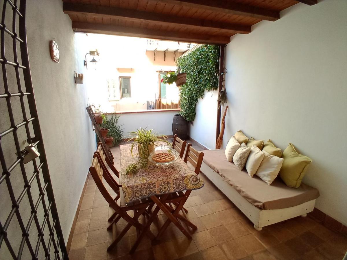 Il Terrazzino Sul Kemonia Apartment Palermo Luaran gambar